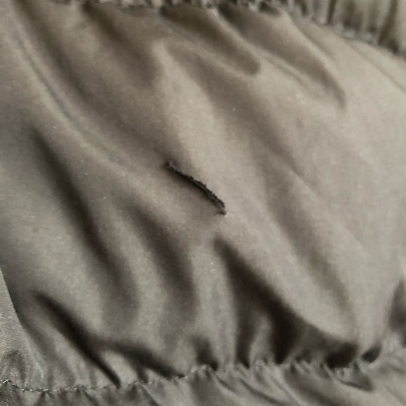 GAP cold weather max puffer jacket - Picture 8 of 8